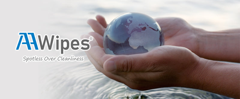 Cleanroom polyester wipes, ESD-safe foam swabs, full-frame camera sensor swabs, microfiber eyeglass cleaning cloths, and blue sticky mats for dust control