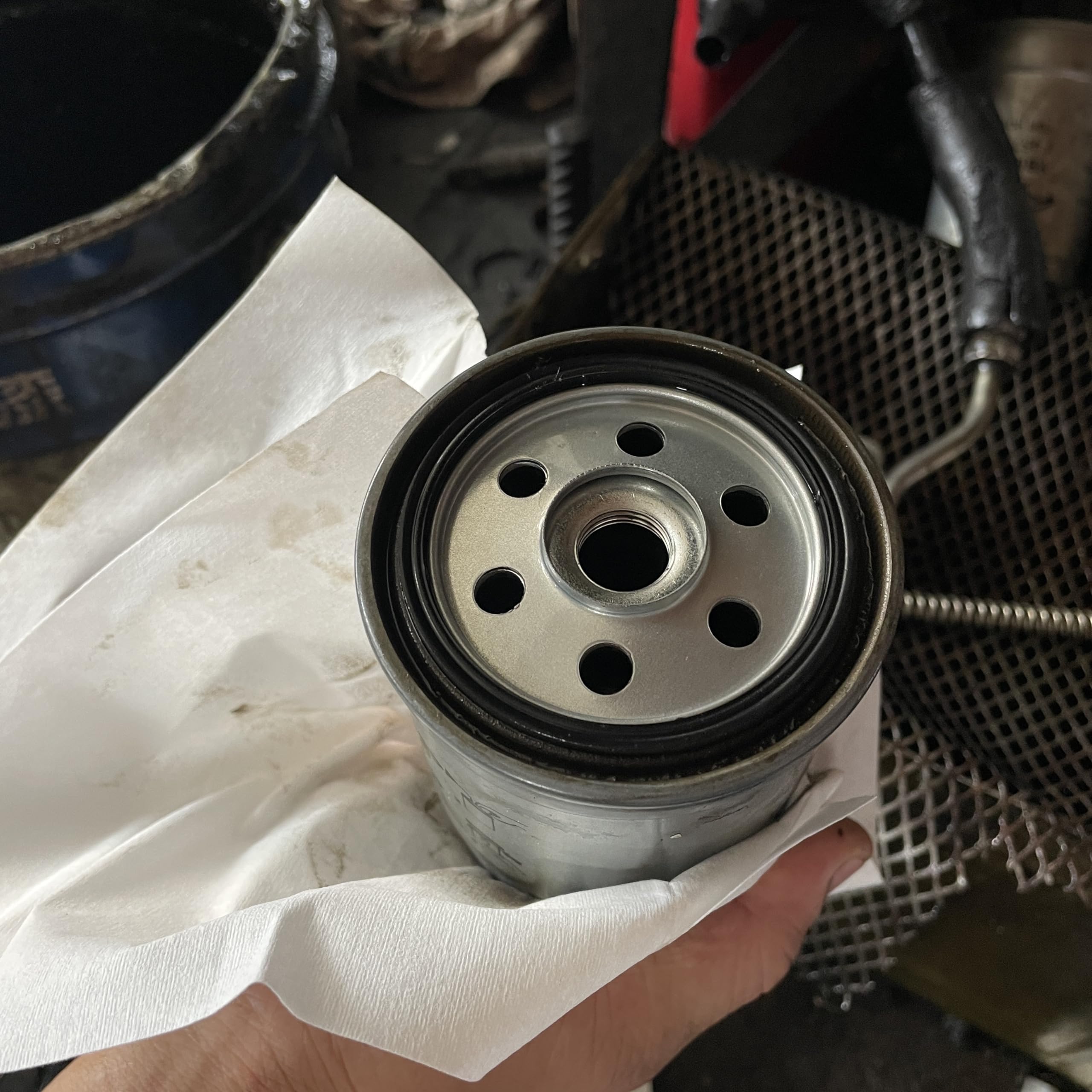 Cleanroom Wipes 10"× 12" Nonwoven Wipers White| Dust-Free Wipes Cellulose/Polyester Blend Disposable, Jumbo Roll (No.  NW0681012R -10, 5000 Wipes for 10 Rolls)